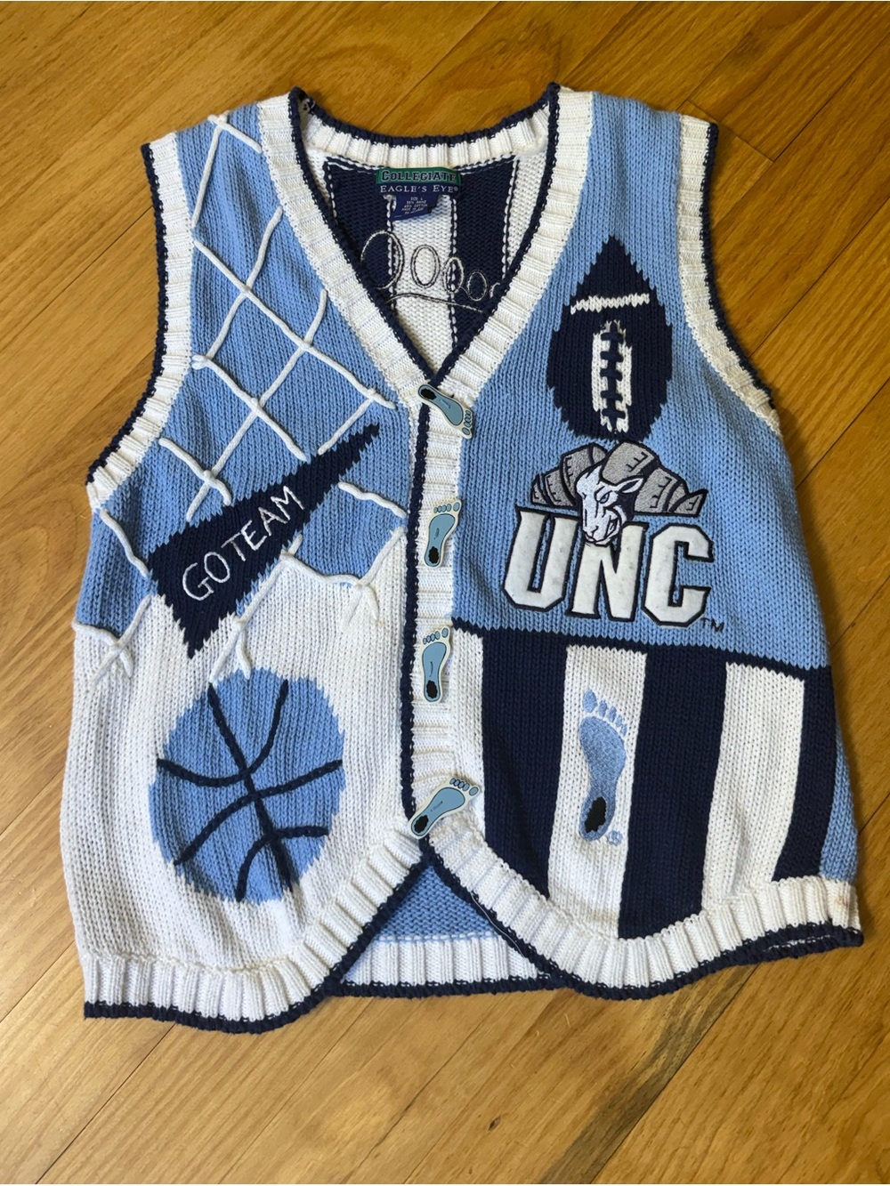 VTG UNC North Carolina Tar Heels Women’s Collegiate Embroidered Vest Size Large